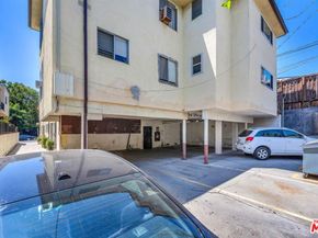 1050 N Laurel Avenue, West Hollywood CA 90046