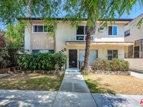 1050 N Laurel Avenue, West Hollywood CA 90046