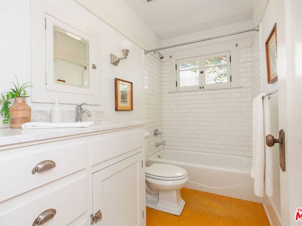 5642 Fountain Avenue, Los Angeles CA 90028