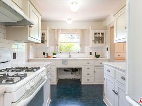 5642 Fountain Avenue, Los Angeles CA 90028