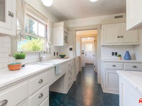 5642 Fountain Avenue, Los Angeles CA 90028