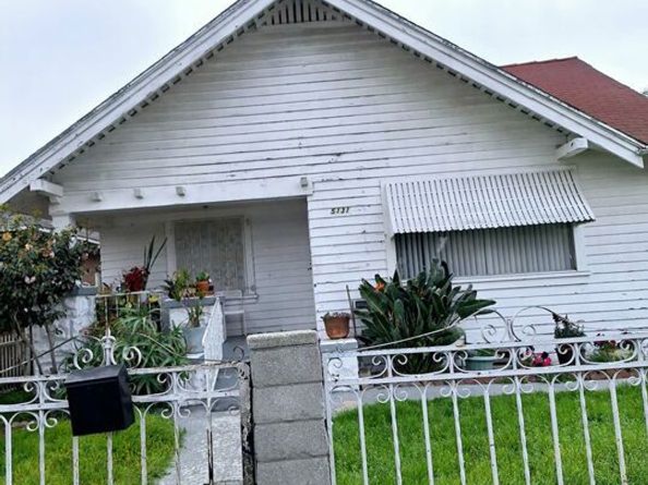 5131 Woodlawn Avenue, Los Angeles CA 90011