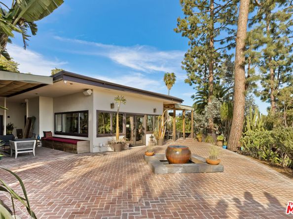 1927 N Normandie Avenue, Los Angeles CA 90027