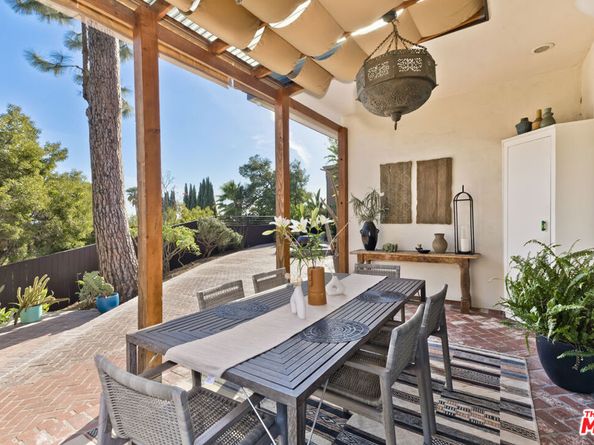 1927 N Normandie Avenue, Los Angeles CA 90027