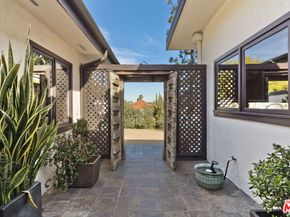 1927 N Normandie Avenue, Los Angeles CA 90027