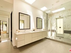 1516 Forest Knoll Drive, West Hollywood CA 90069