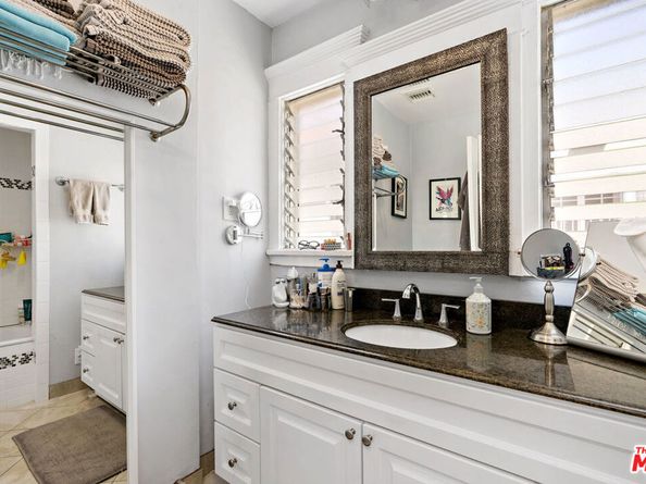 226 N Irving Boulevard, Los Angeles CA 90004