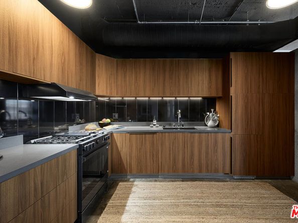 1855 Industrial Street 421, Los Angeles CA 90021