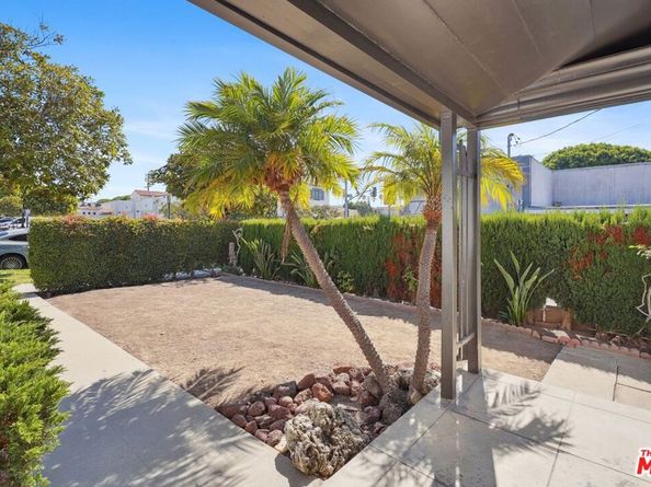 728 11th Street, Santa Monica CA 90402