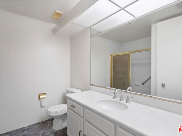 2102 Century Park Lane 210, Los Angeles CA 90067