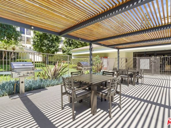 2102 Century Park Lane 210, Los Angeles CA 90067