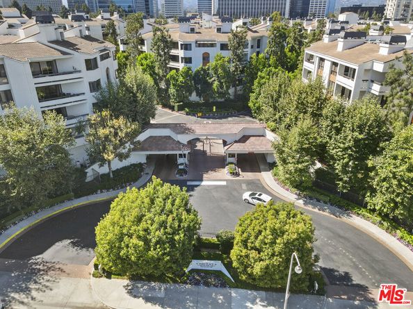 2102 Century Park Lane 210, Los Angeles CA 90067