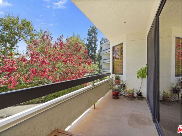 2102 Century Park Lane 210, Los Angeles CA 90067
