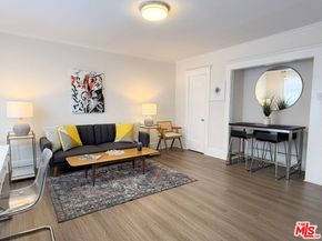 1109 E 1st Street 11, Long Beach CA 90802