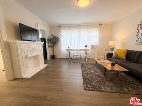 1109 E 1st Street 11, Long Beach CA 90802