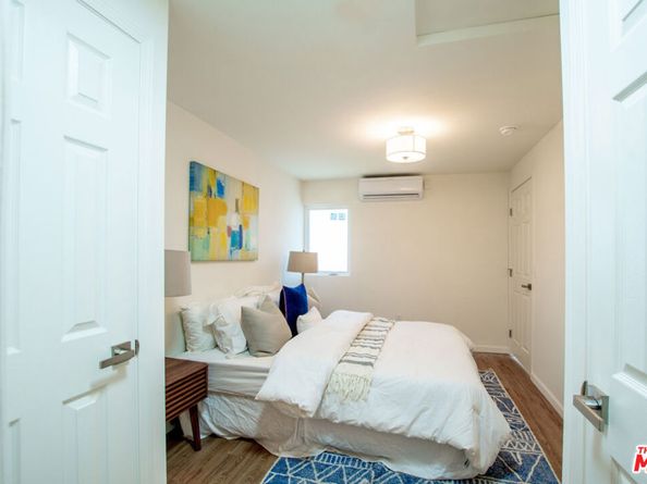 17209 Stagg Street, Van Nuys CA 91406