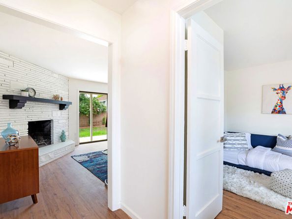17209 Stagg Street, Van Nuys CA 91406