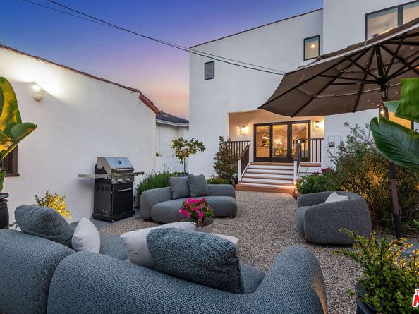 6017 W 75th Street, Los Angeles CA 90045