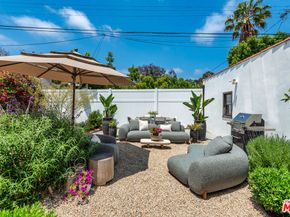 6017 W 75th Street, Los Angeles CA 90045