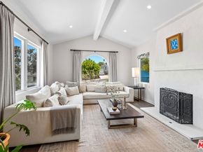 6017 W 75th Street, Los Angeles CA 90045