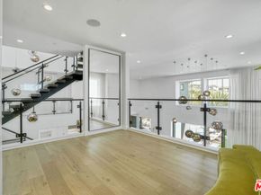 20472 W Windsor Lane, Porter Ranch CA 91326