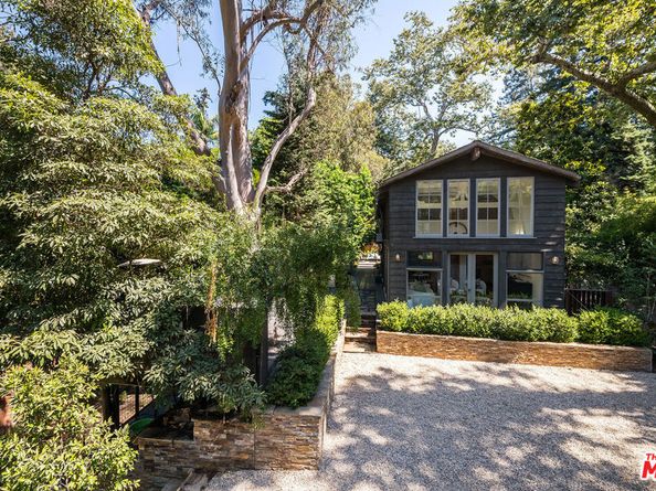 681 Brooktree Road, Santa Monica CA 90402