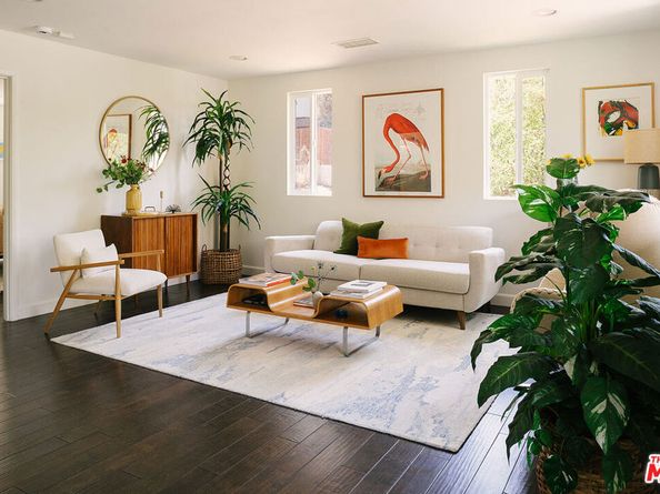 1942 Lake Shore Avenue, Los Angeles CA 90039