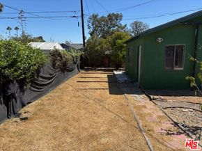 6330 S Harcourt Avenue, Los Angeles CA 90043