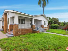 1526 W 105th Street, Los Angeles CA 90047