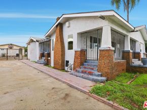 1526 W 105th Street, Los Angeles CA 90047