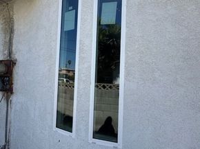 1526 W 105th Street, Los Angeles CA 90047