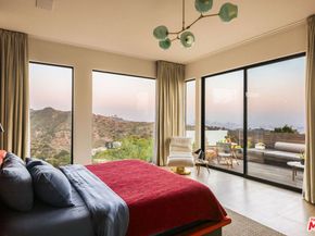 3306 Deronda Drive, Los Angeles CA 90068