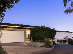 3306 Deronda Drive, Los Angeles CA 90068