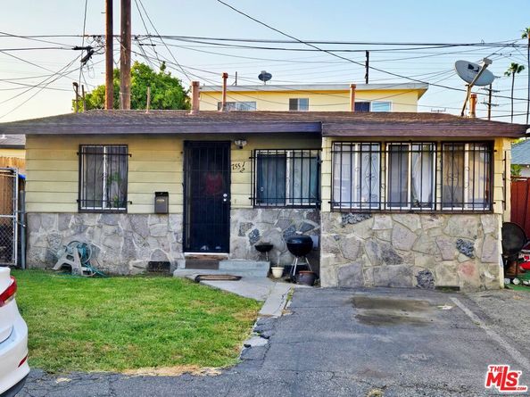 755 E 85th Street, Los Angeles CA 90001
