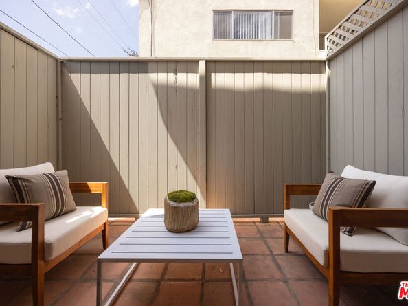 814 18th Street F, Santa Monica CA 90403