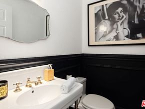 814 18th Street F, Santa Monica CA 90403