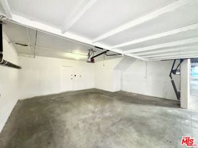 814 18th Street F, Santa Monica CA 90403