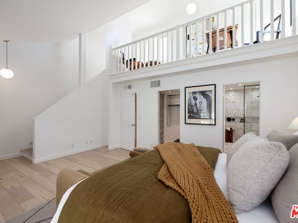 814 18th Street F, Santa Monica CA 90403
