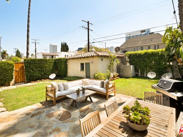 6300 Lindenhurst Avenue, Los Angeles CA 90048