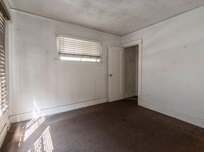 333 E 61st Street, Los Angeles CA 90003
