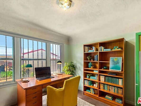 9023 S Halldale Avenue, Los Angeles CA 90047
