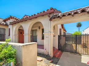 9023 S Halldale Avenue, Los Angeles CA 90047