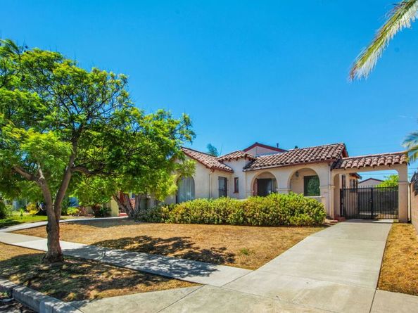 9023 S Halldale Avenue, Los Angeles CA 90047