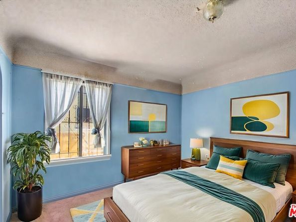 9023 S Halldale Avenue, Los Angeles CA 90047
