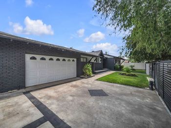 10326 Gothic Avenue