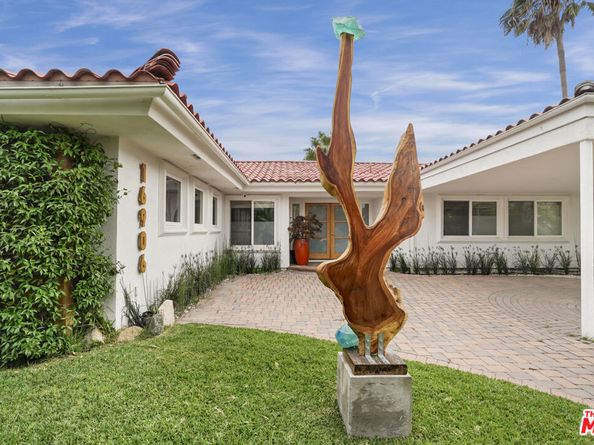 16906 Enchanted Place, Pacific Palisades CA 90272