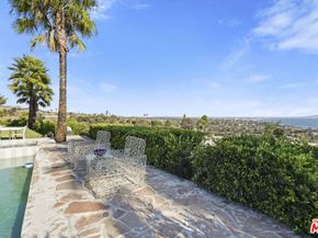 16906 Enchanted Place, Pacific Palisades CA 90272