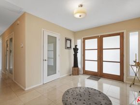 16906 Enchanted Place, Pacific Palisades CA 90272