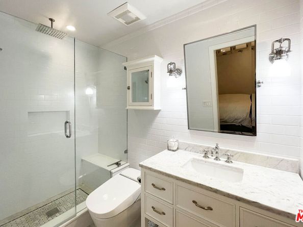 828 5th Street 5, Santa Monica CA 90403