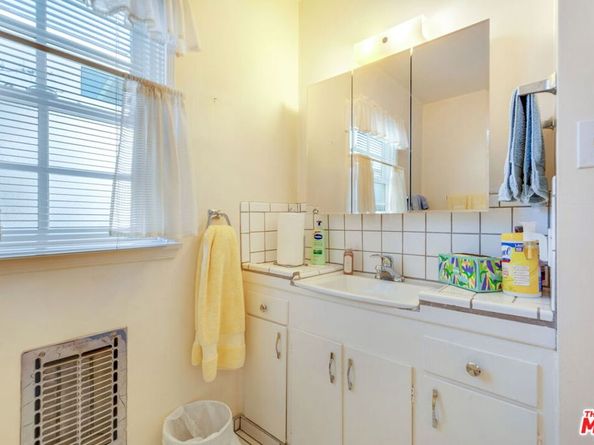 4605 Mioland Drive, Los Angeles CA 90043